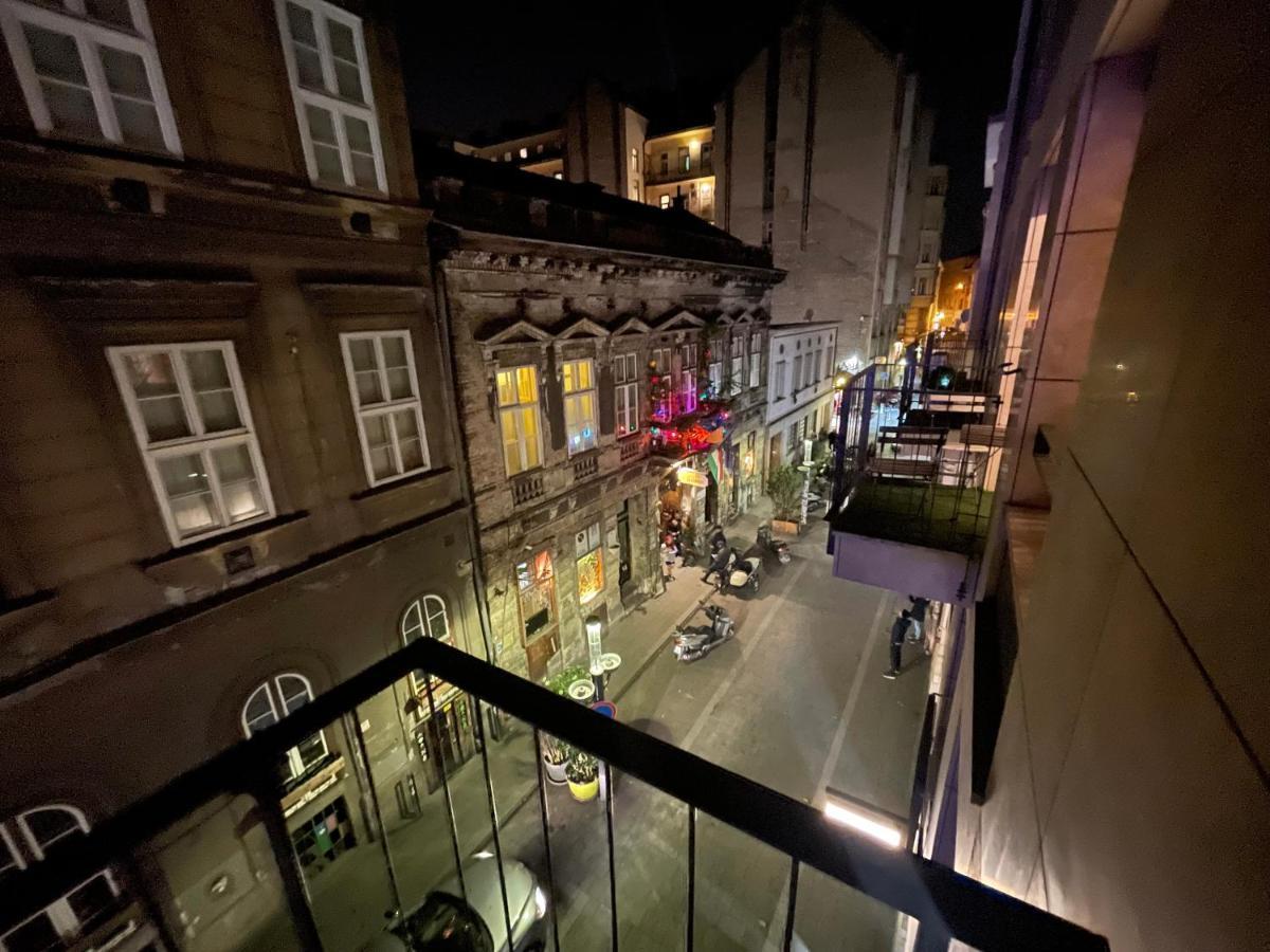 Artemisia Luxury Apartments Balcony Budapest Exterior foto