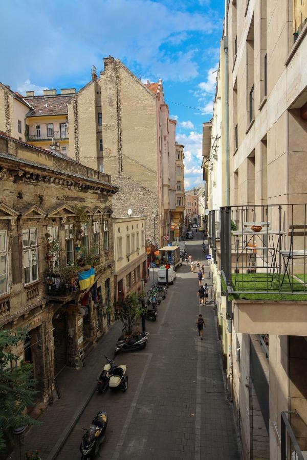 Artemisia Luxury Apartments Balcony Budapest Exterior foto