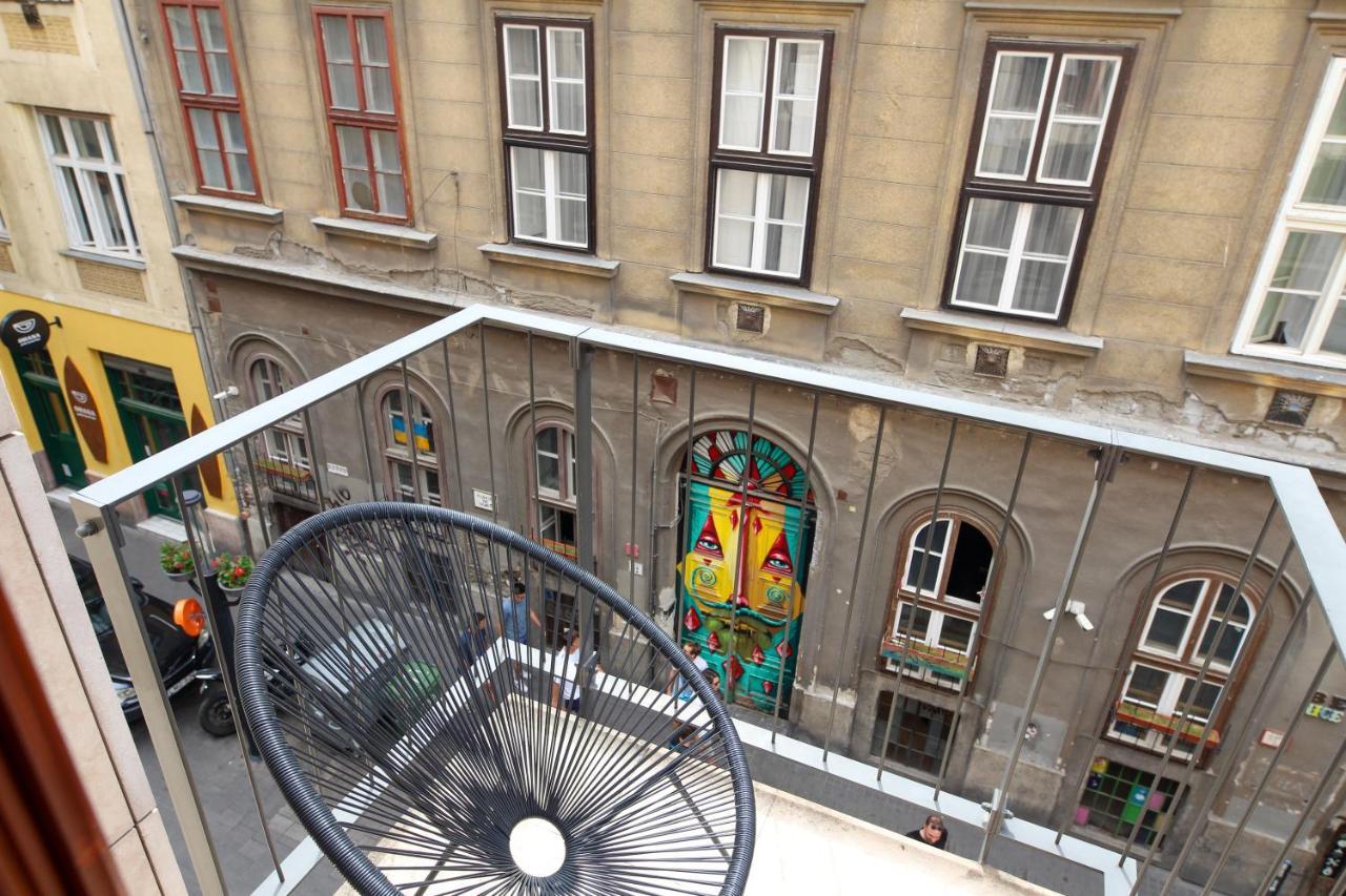 Artemisia Luxury Apartments Balcony Budapest Exterior foto
